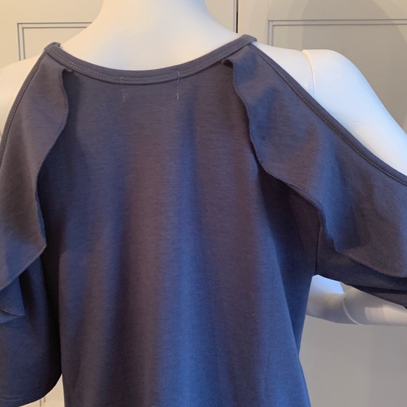 Thyme and Honey Cold Shoulder Ruffle Top - Picture 6 of 7
